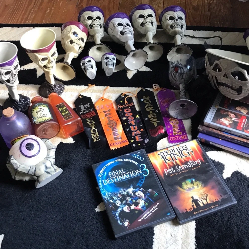 🎃 Massive 90’s Rare Vintage Piece of Nostalgia Halloween Bundle | Bowl Set $100